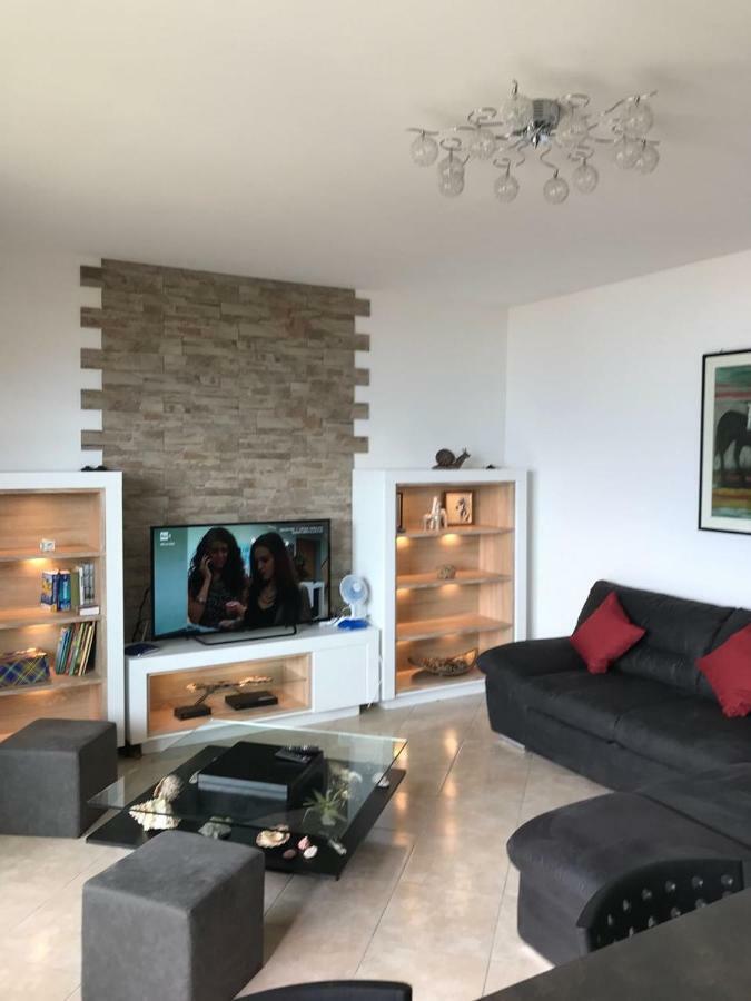 Apartment With Garden And Terrace Beautiful Lake View Беллано Экстерьер фото